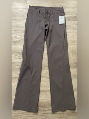 Athleta Taupe/Grey Dipper 2 Pant